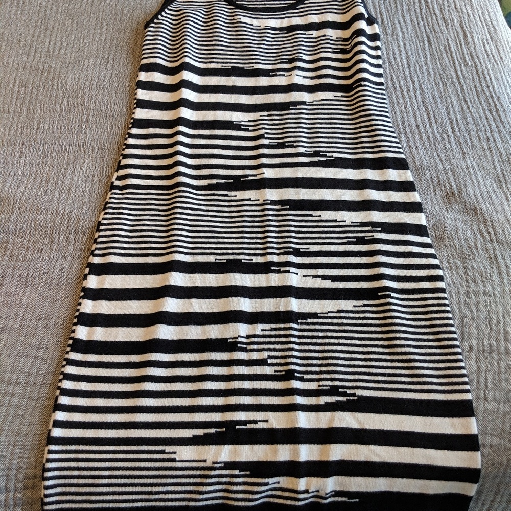 Black Saks Fifth Avenue sweater dress M